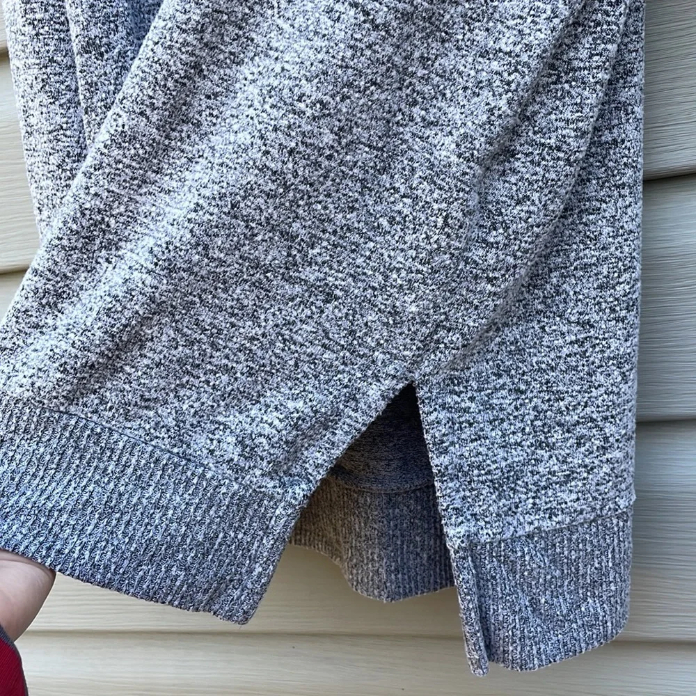 Lucky Brand Heather Gray Fleece Top